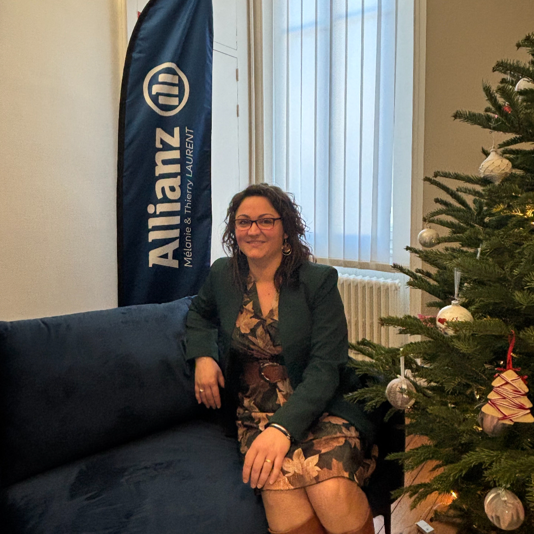 Mallika MICHENAUD Collaboratrice Commerciale Particuliers