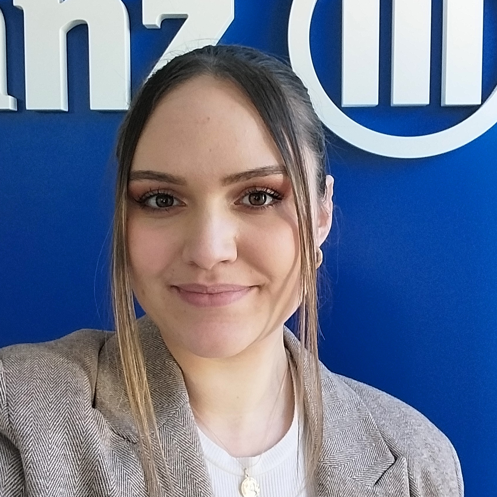Coline NIZART Conseillère commerciale