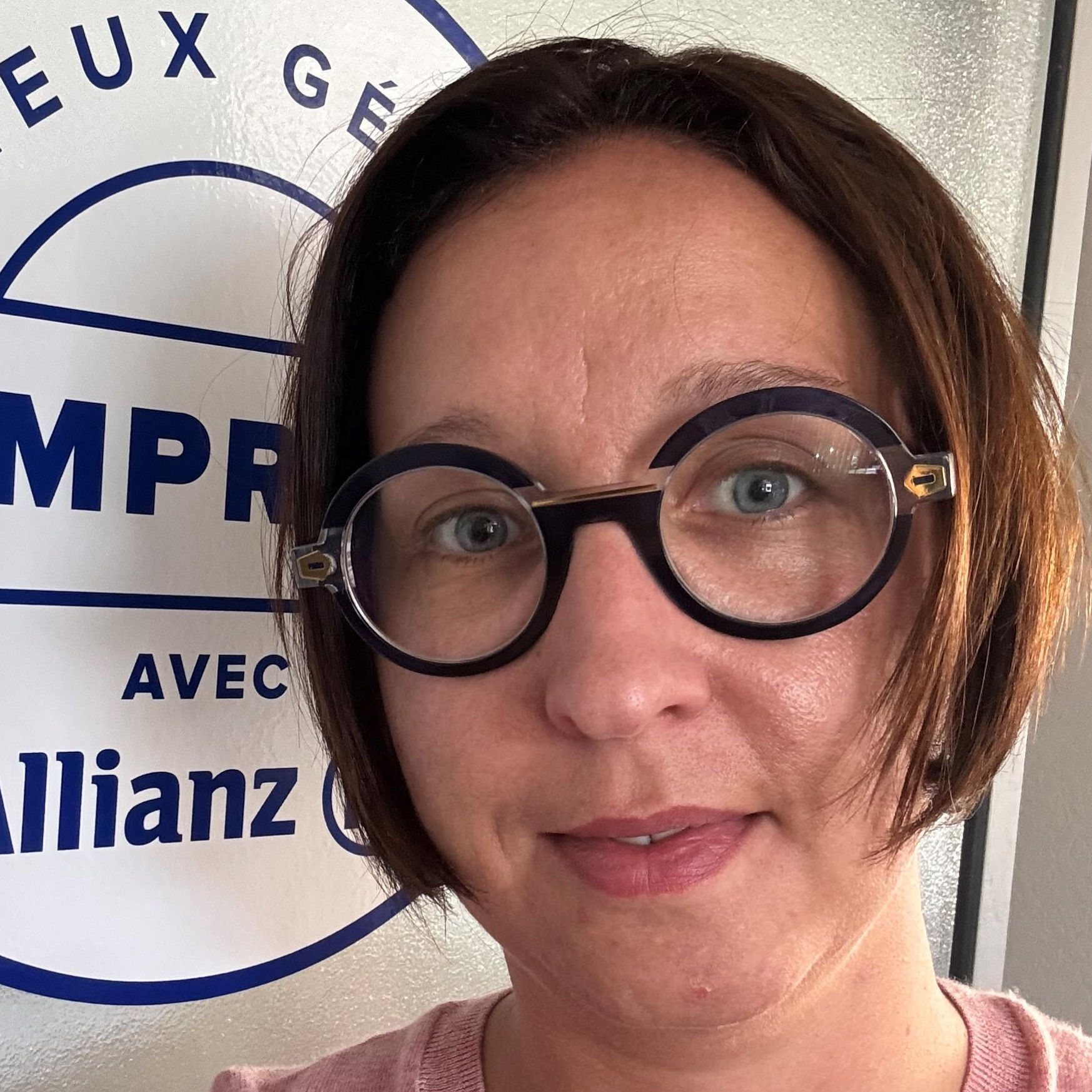 MME LIBOIS MARINA COLLABORATRICE D'AGENCE