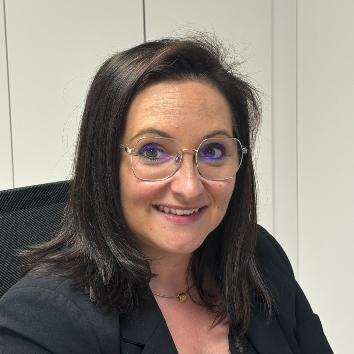 Mélanie Dilly Collaboratrice Commerciale