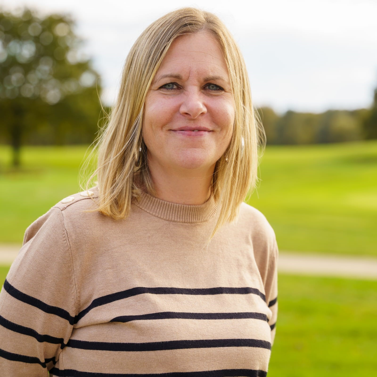 CLAUS Rebecca Collaboratrice d'agence