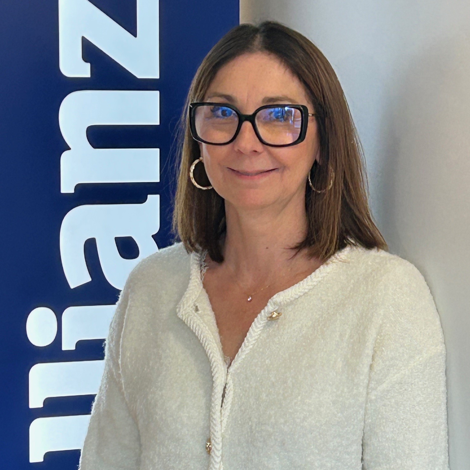 Myriam SILVEIRA MORAIS Chargée de Clientèle