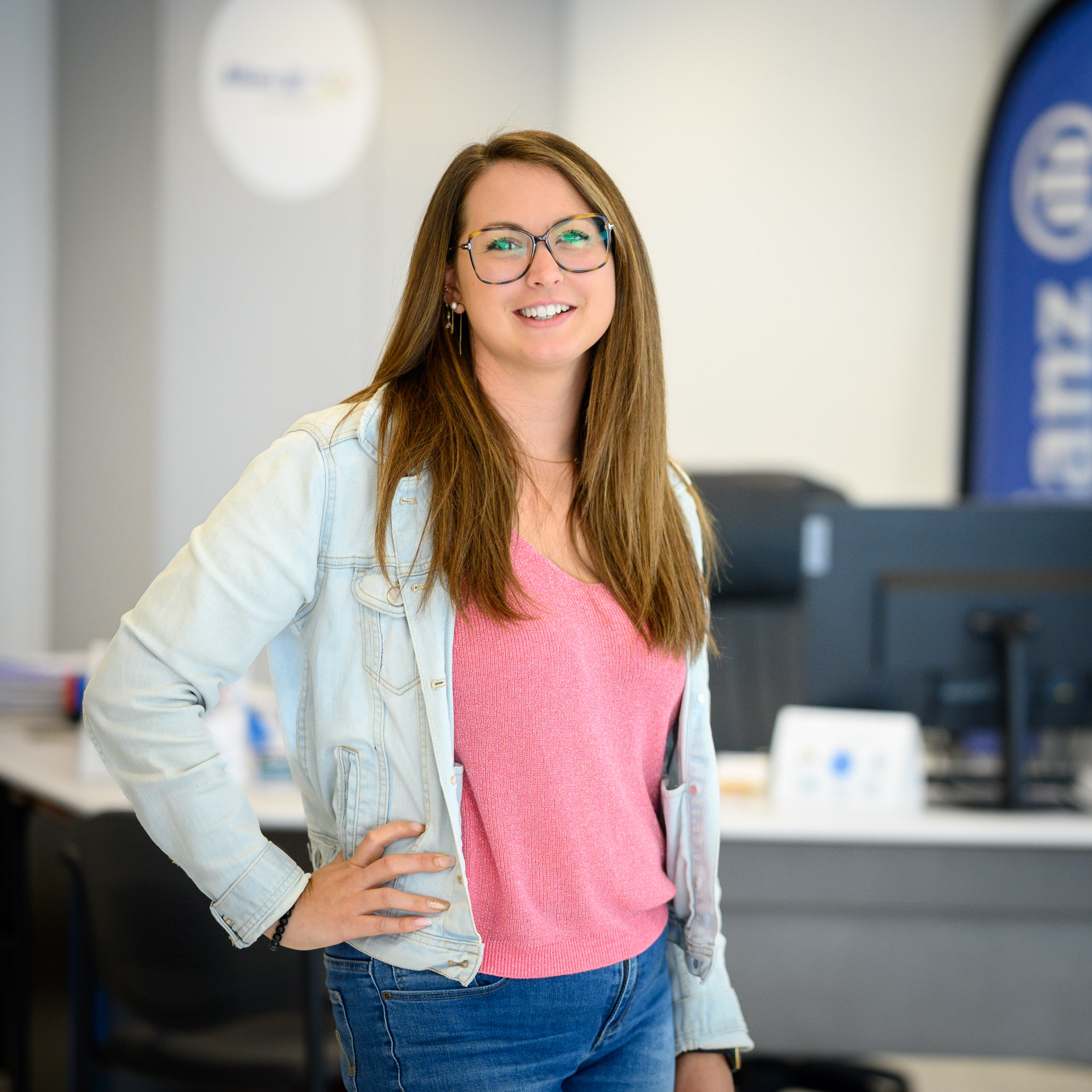 Justine BIENTZ Chargée de clientèle 