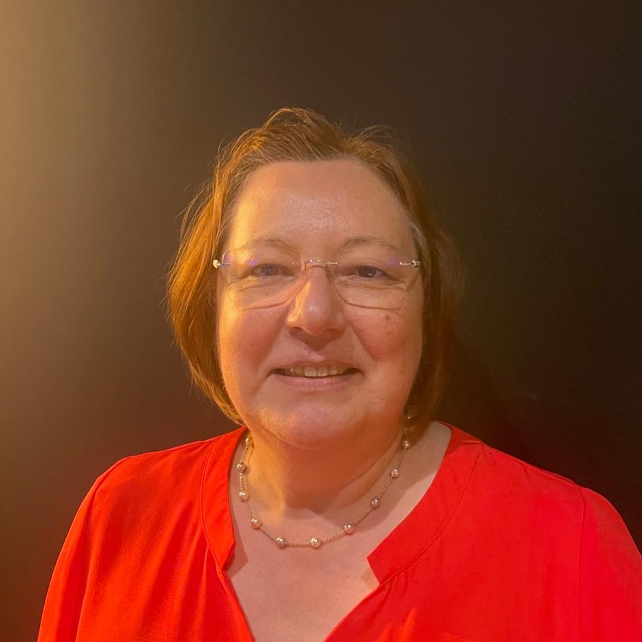 Solange CHATELAIN Responsable gestion Collectivités