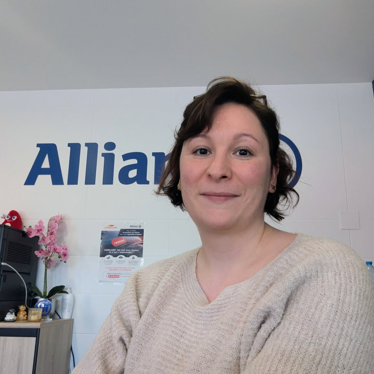 Nina Collaboratrice d'agence
