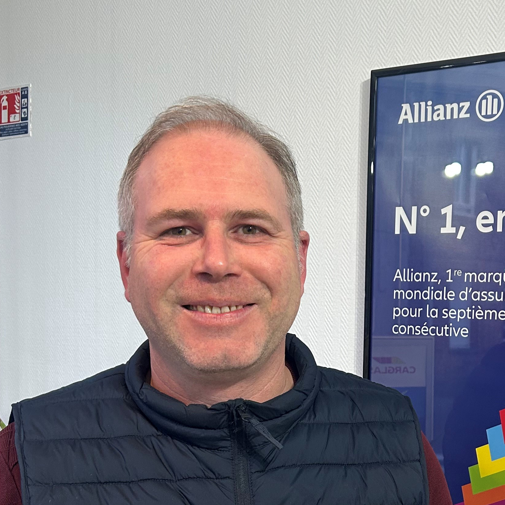 Nicolas DE RAM Chargé de clientèle