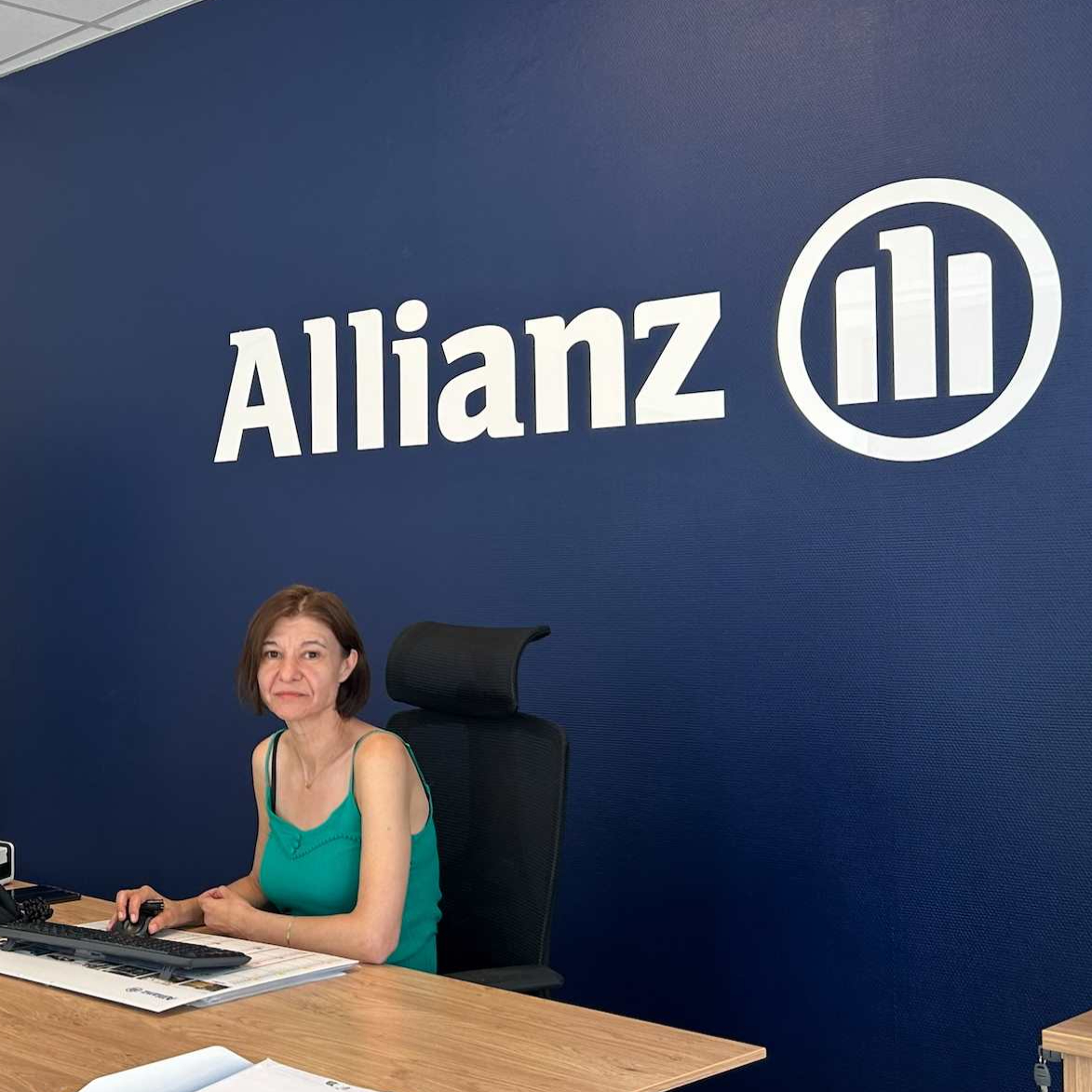 Alina DOS SANTOS Collaboratrice d'agence
