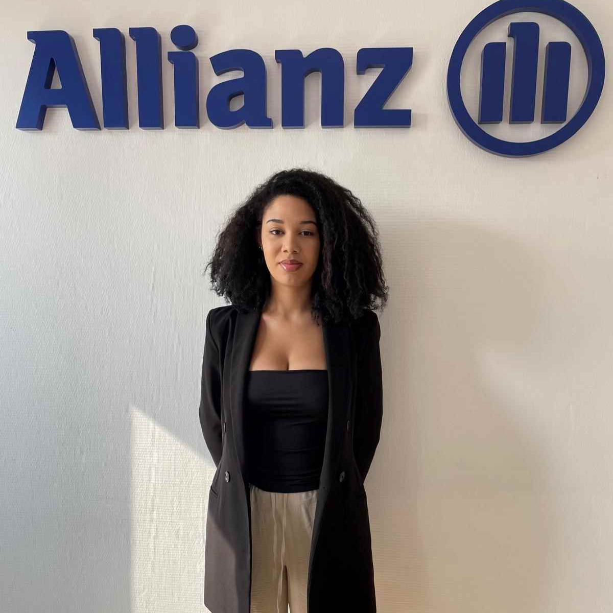 Félina MERCEUR Chargée de clientèle