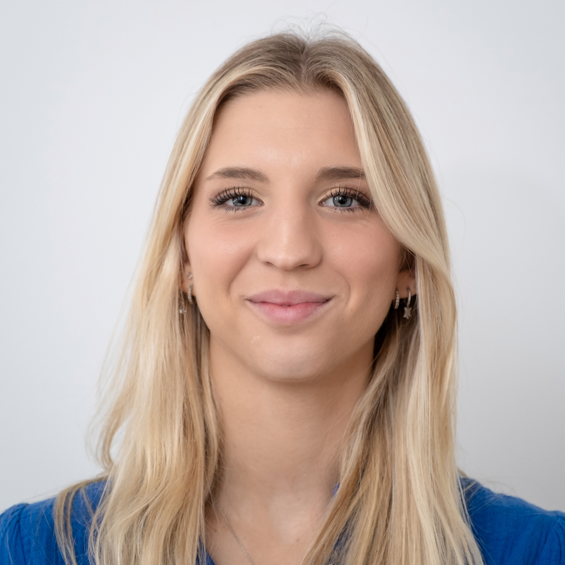 Ambre GOUVERNELLE Conseillère Client